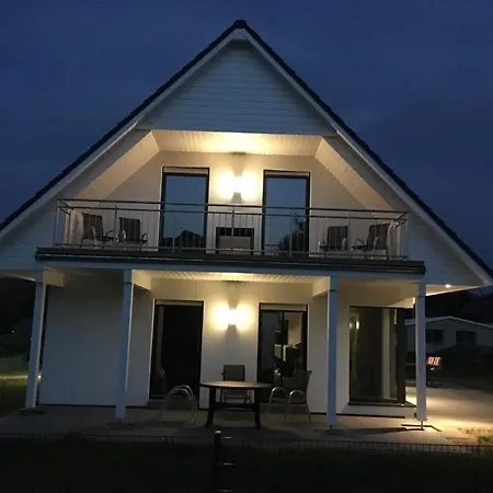 Ferienhaus Inselstrasse Hébergement de vacances Zielow